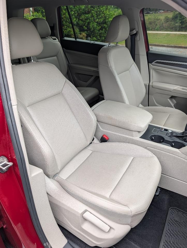 Volkswagen Atlas 3.6L V6 SE w/Technology FWD 2018