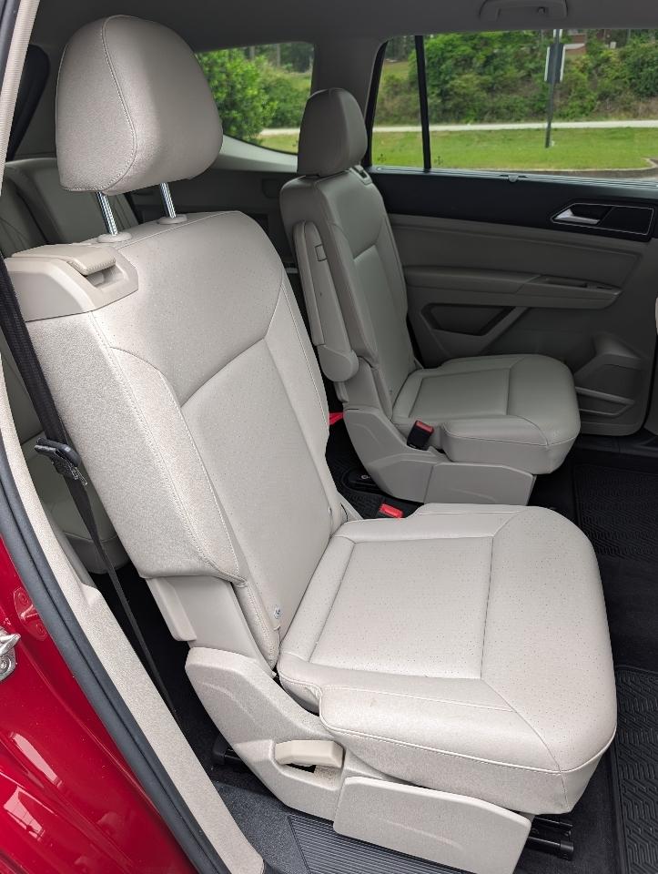 Volkswagen Atlas 3.6L V6 SE w/Technology FWD 2018