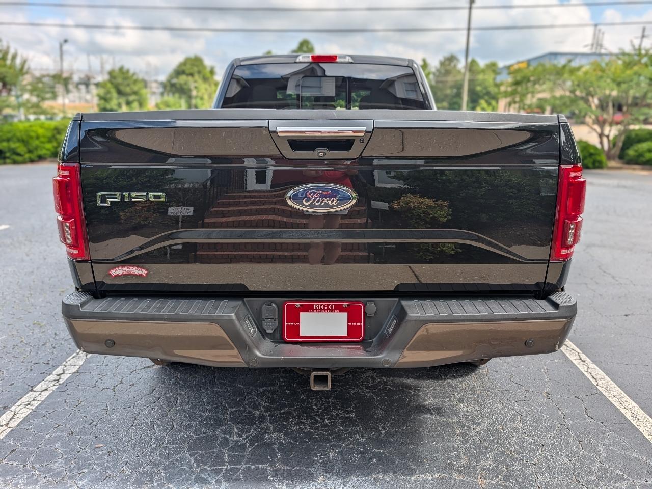 Ford F-150 4WD SuperCrew 157" Lariat w/HD Payload Pkg 2015