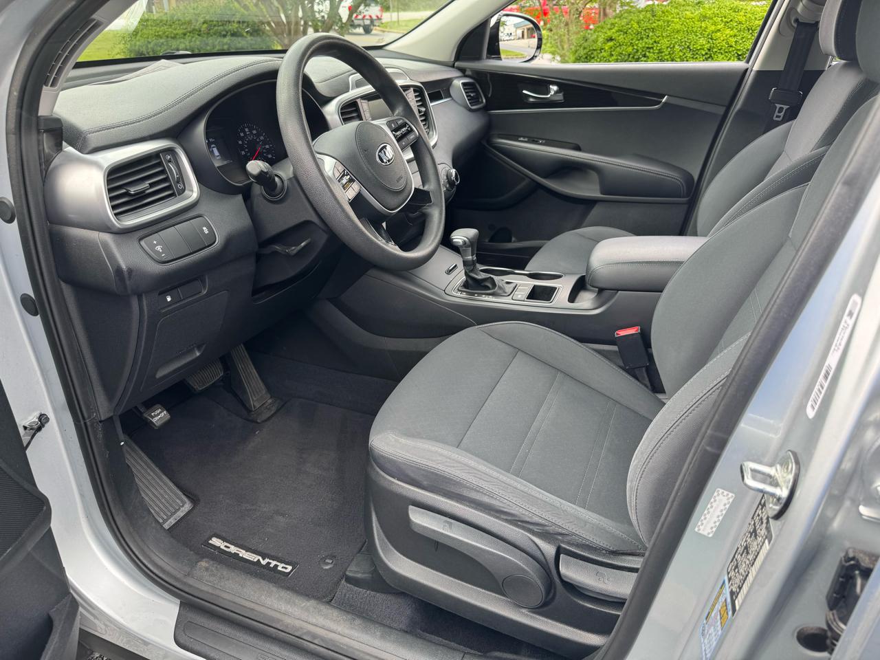 Kia Sorento L FWD 2019