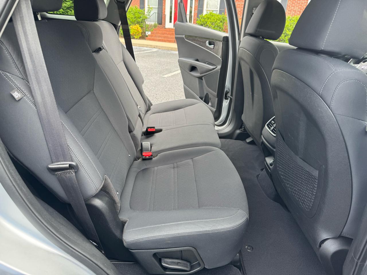 Kia Sorento L FWD 2019