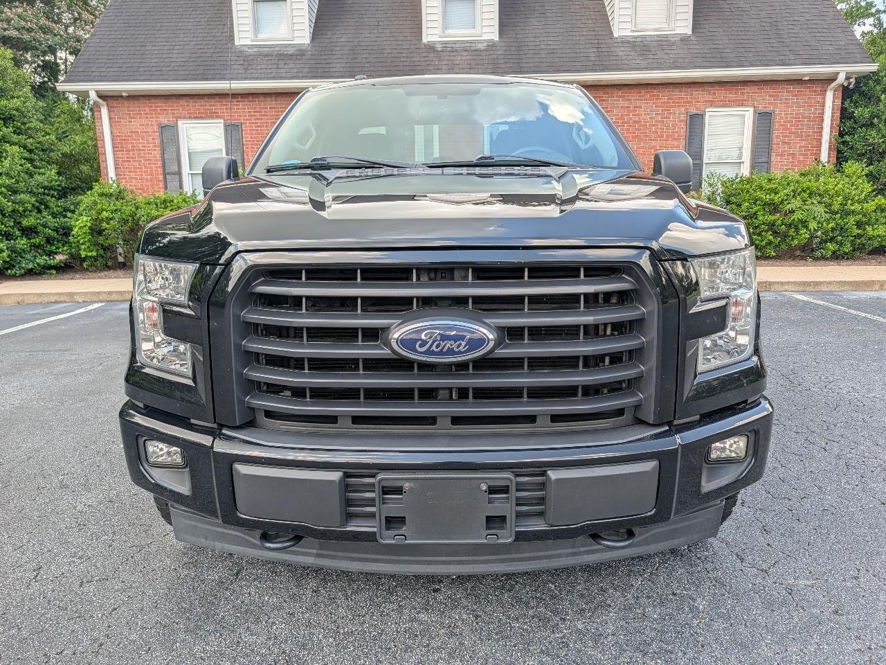 Ford F-150 Lariat 4WD SuperCab 8' Box 2017