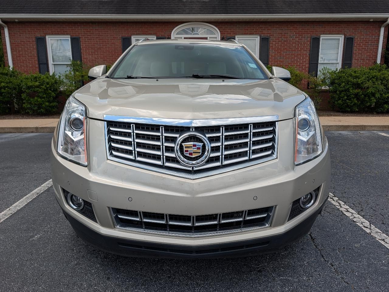 Cadillac SRX FWD 4dr Performance Collection 2016