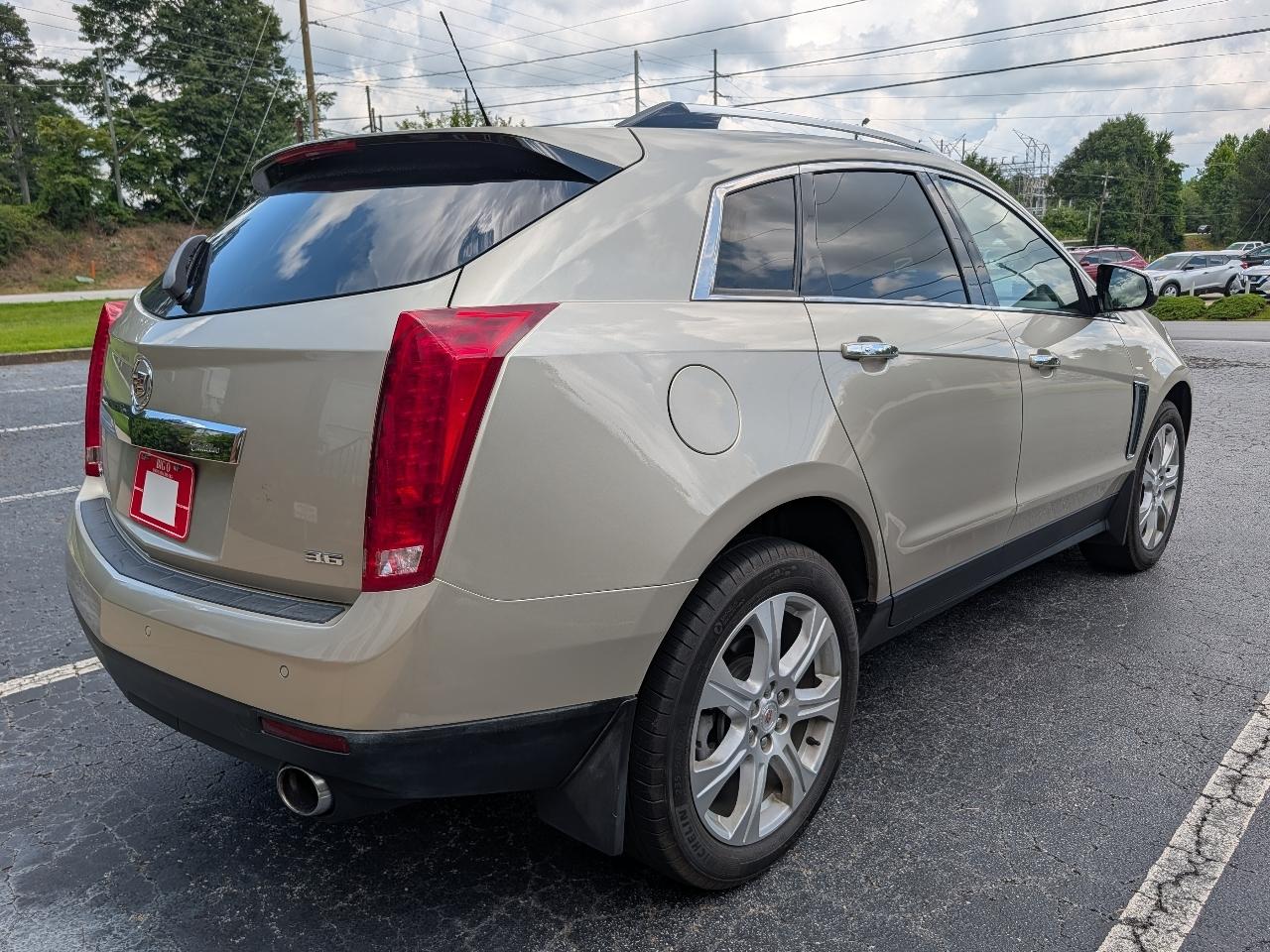 Cadillac SRX FWD 4dr Performance Collection 2016