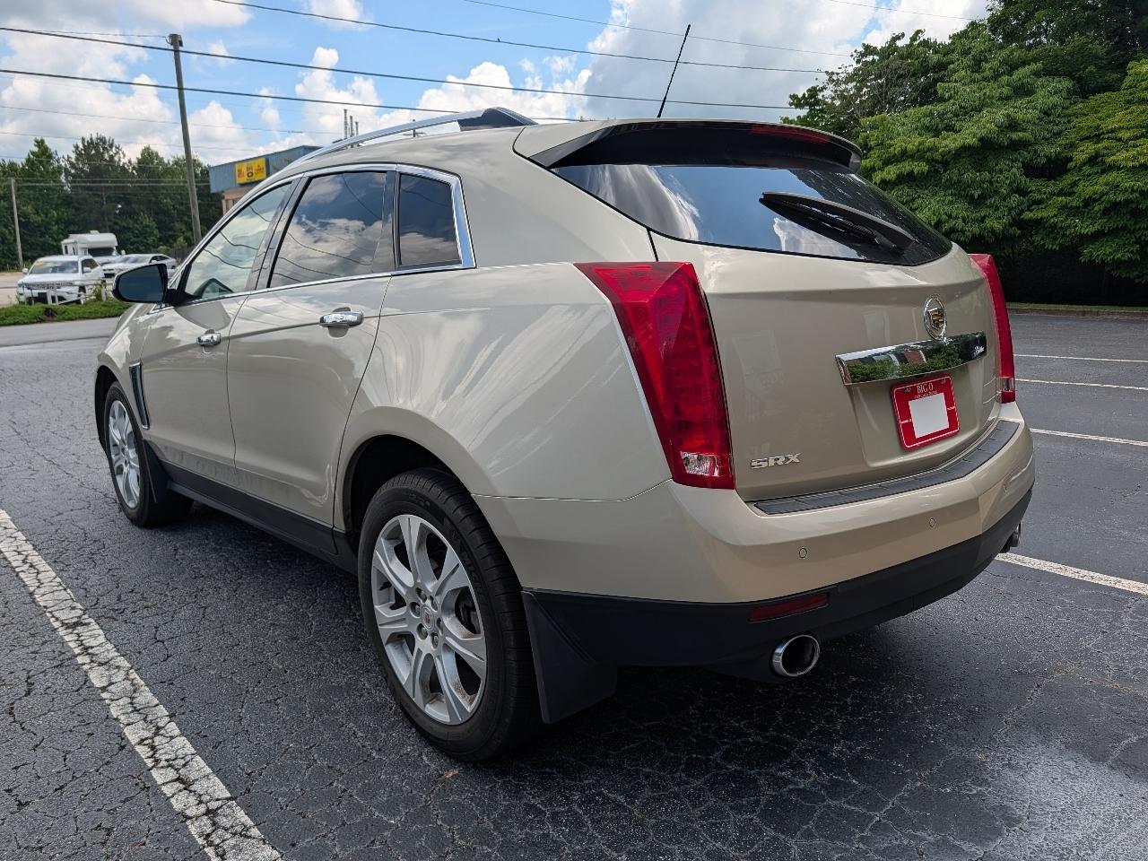 Cadillac SRX FWD 4dr Performance Collection 2016