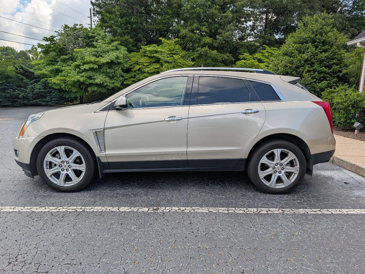 Cadillac SRX FWD 4dr Performance Collection 2016