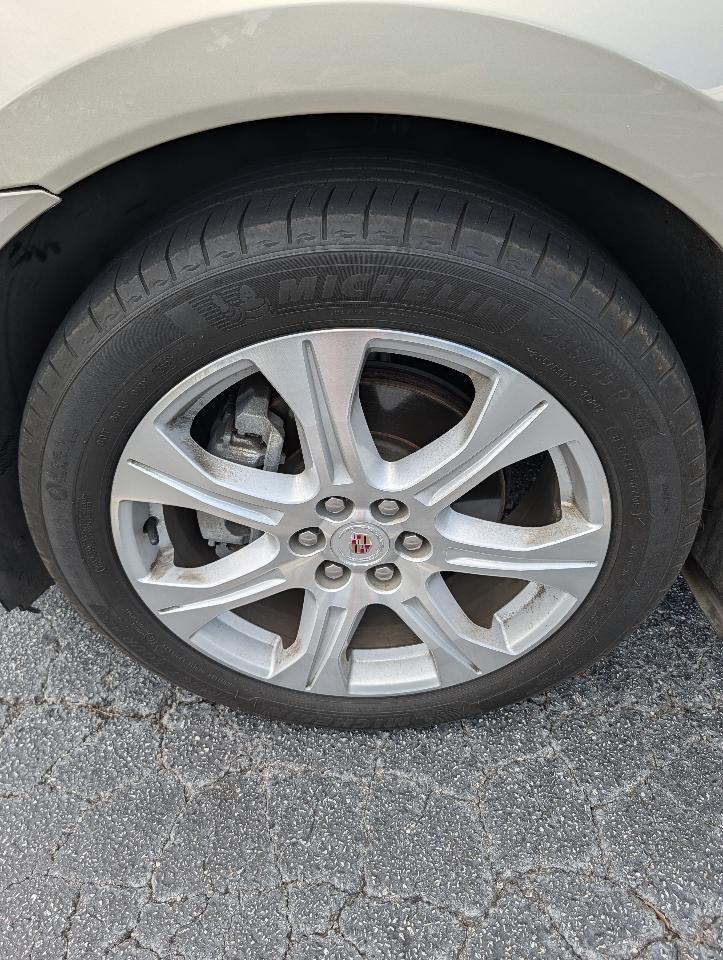 Cadillac SRX FWD 4dr Performance Collection 2016