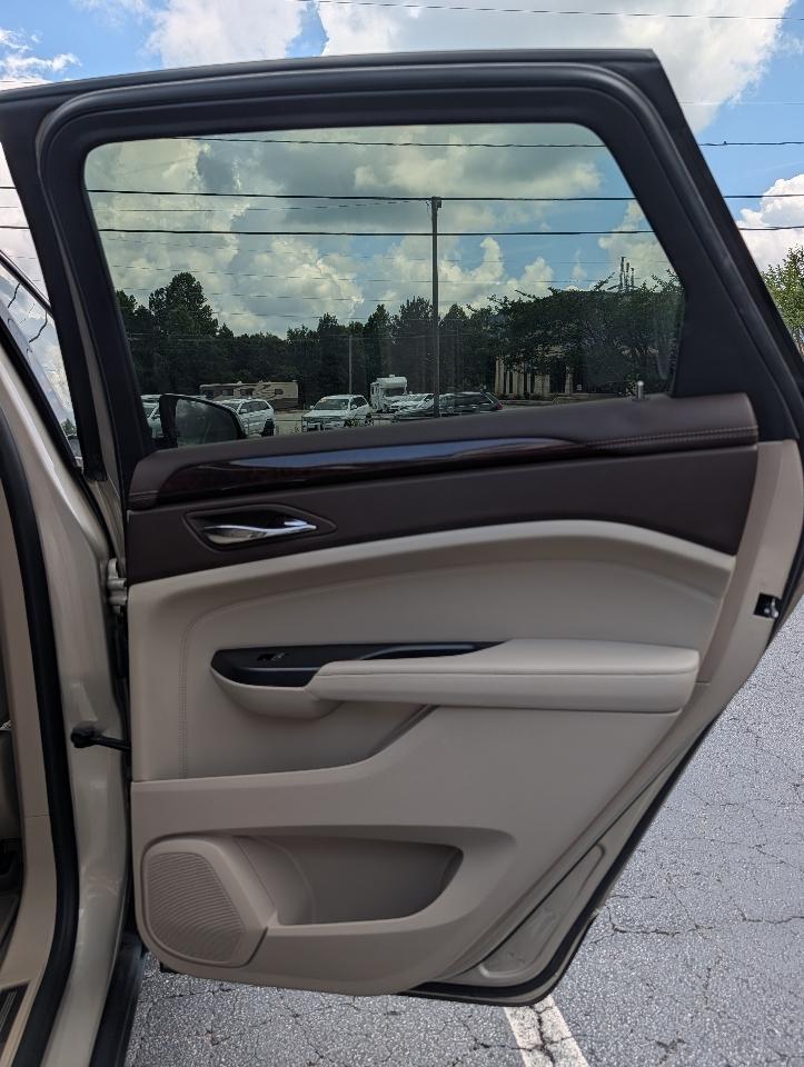 Cadillac SRX FWD 4dr Performance Collection 2016