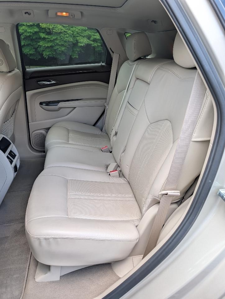 Cadillac SRX FWD 4dr Performance Collection 2016