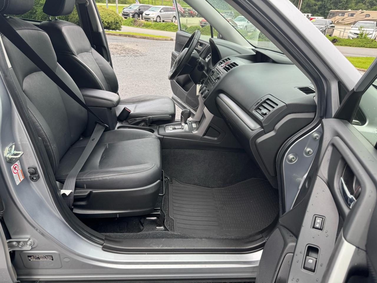 Subaru Forester 4dr Auto 2.5i Limited PZEV 2014
