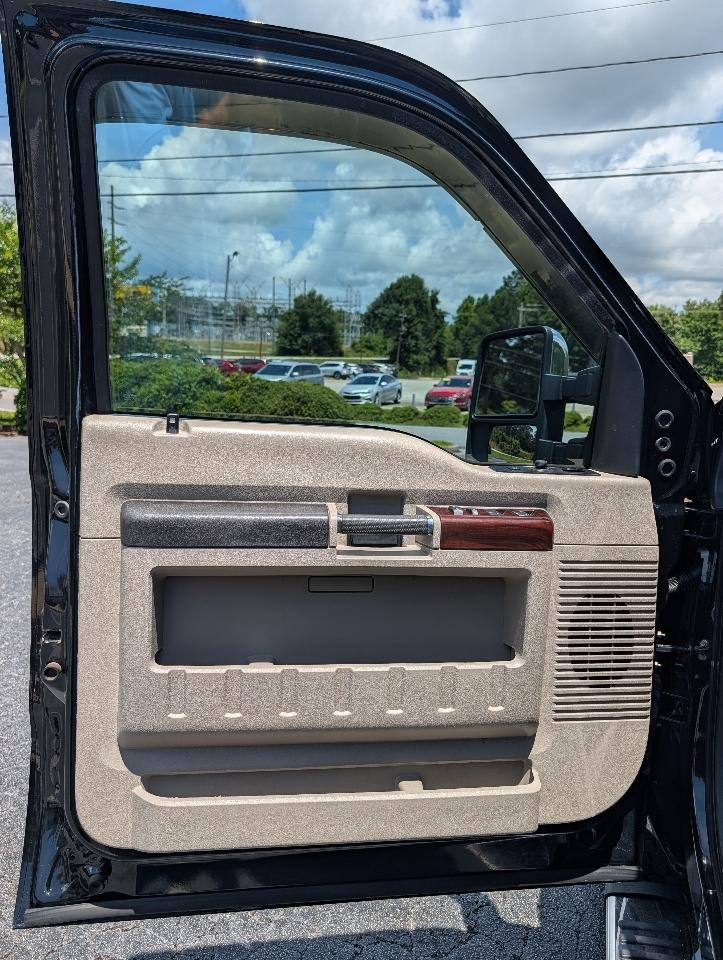 Ford Super Duty F-250 SRW 4WD Crew Cab 156" Harley-Davidson 2010