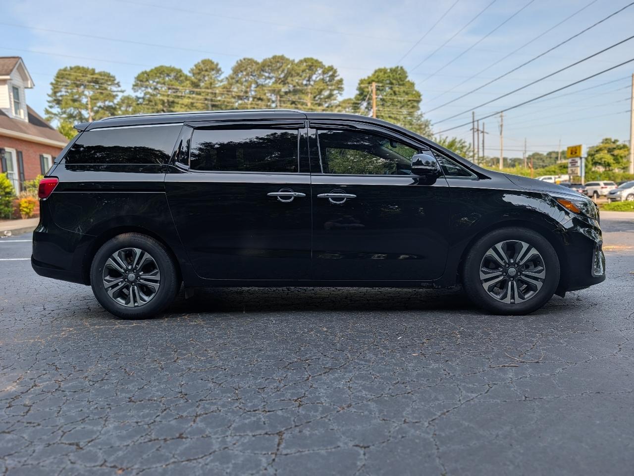 Kia Sedona SX FWD 2021