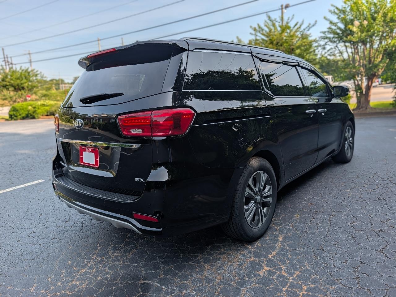 Kia Sedona SX FWD 2021