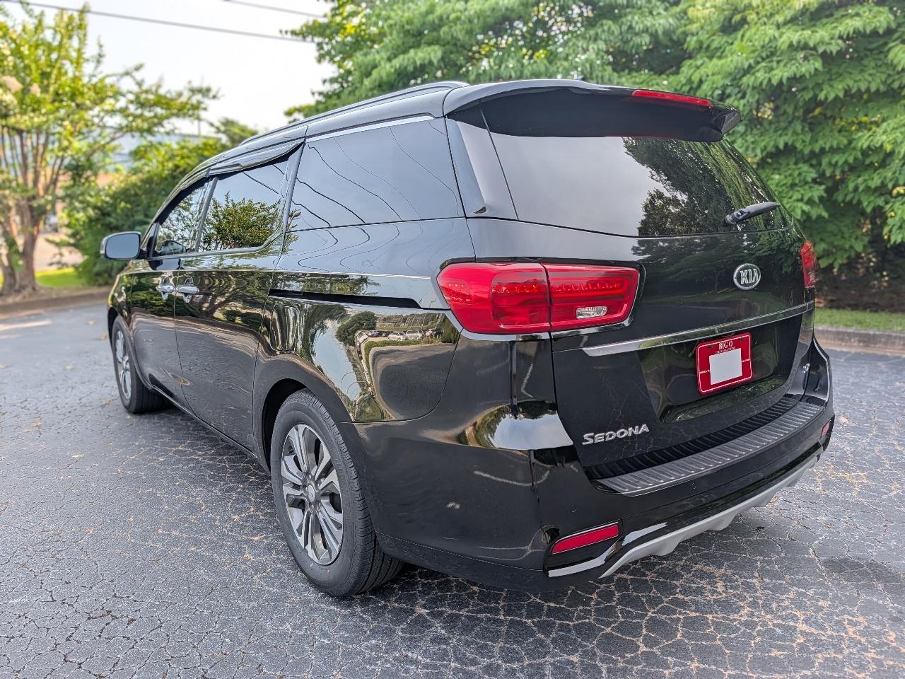 Kia Sedona SX FWD 2021