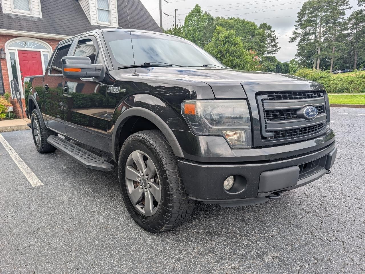 Ford F-150 4WD SuperCrew 145" XL 2014