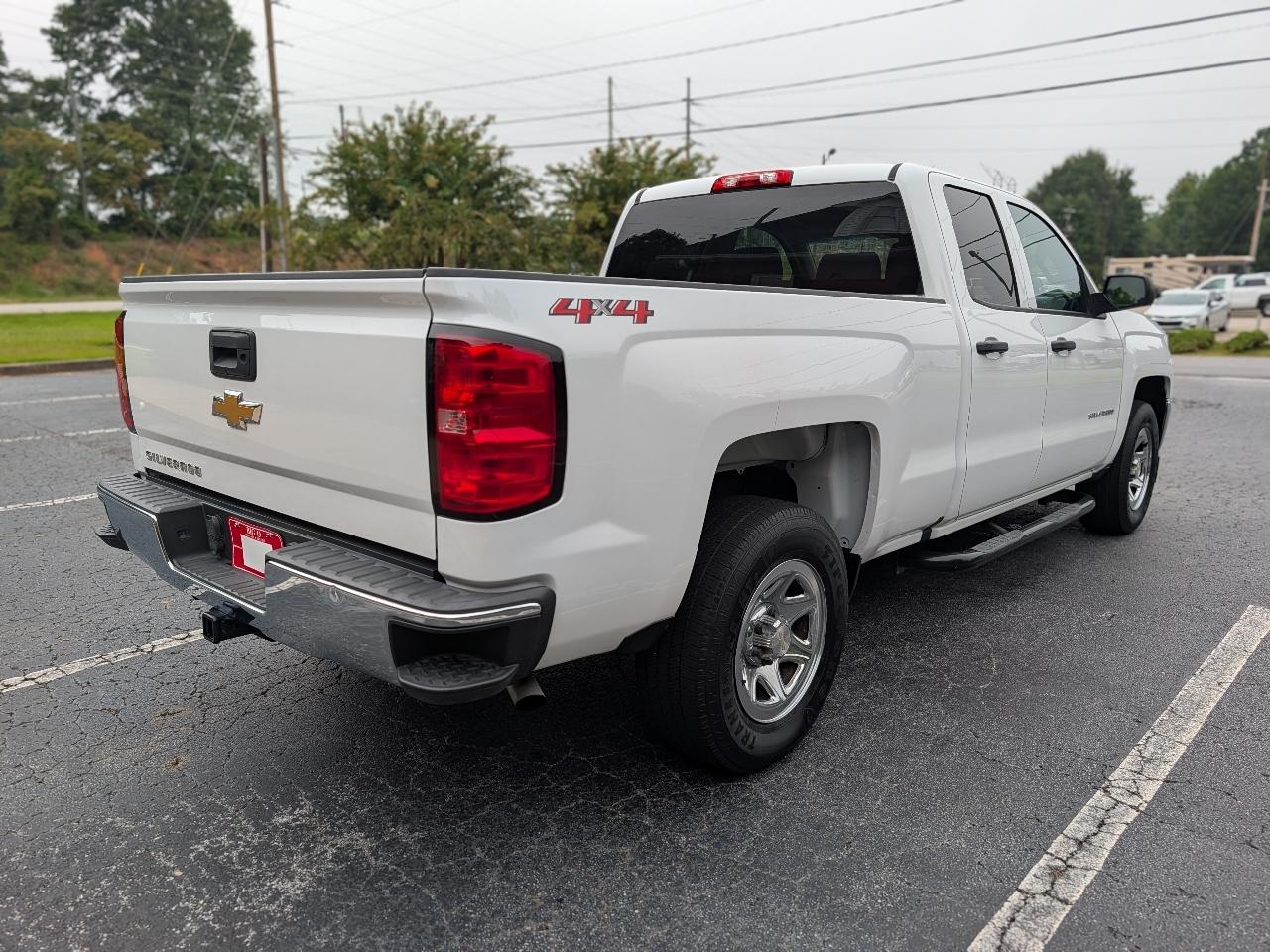 Chevrolet Silverado 1500 4WD Double Cab 143.5" LS 2018