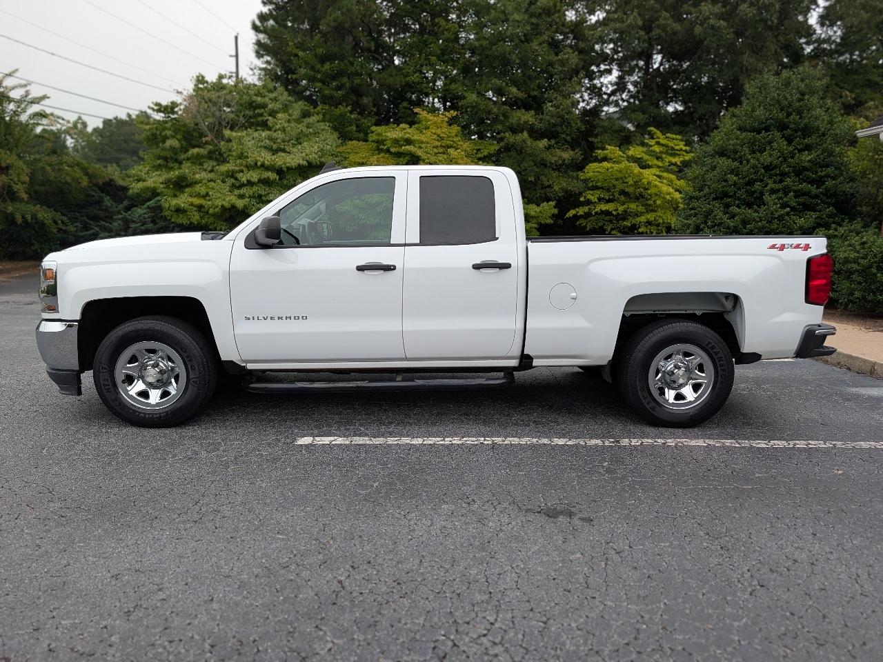 Chevrolet Silverado 1500 4WD Double Cab 143.5" LS 2018