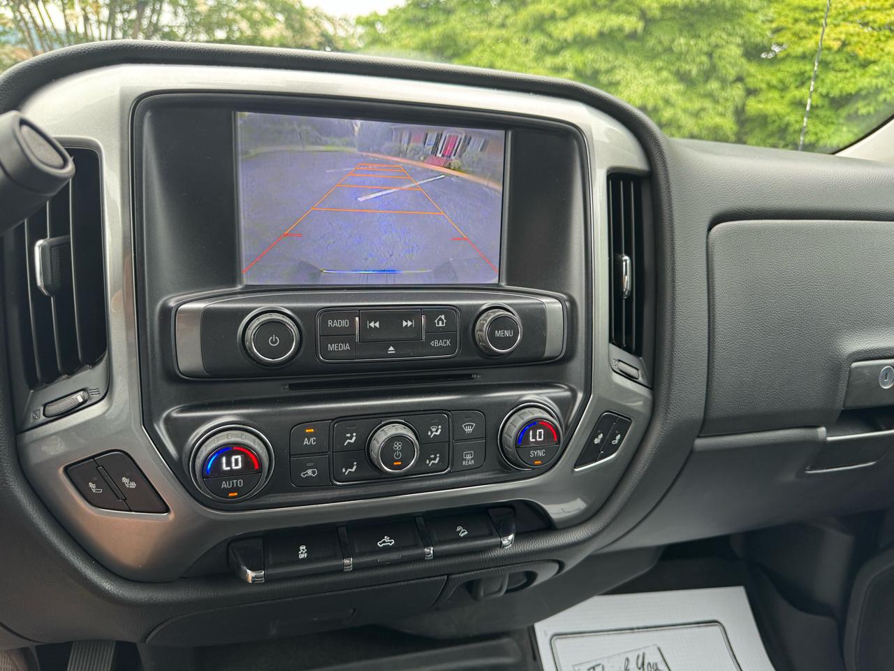 Chevrolet Silverado 1500 4WD Crew Cab 143.5" LT w/2LT 2015