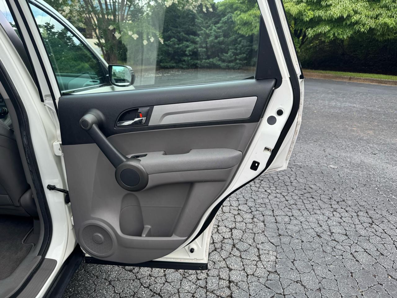 Honda CR-V 2WD 5dr LX 2011