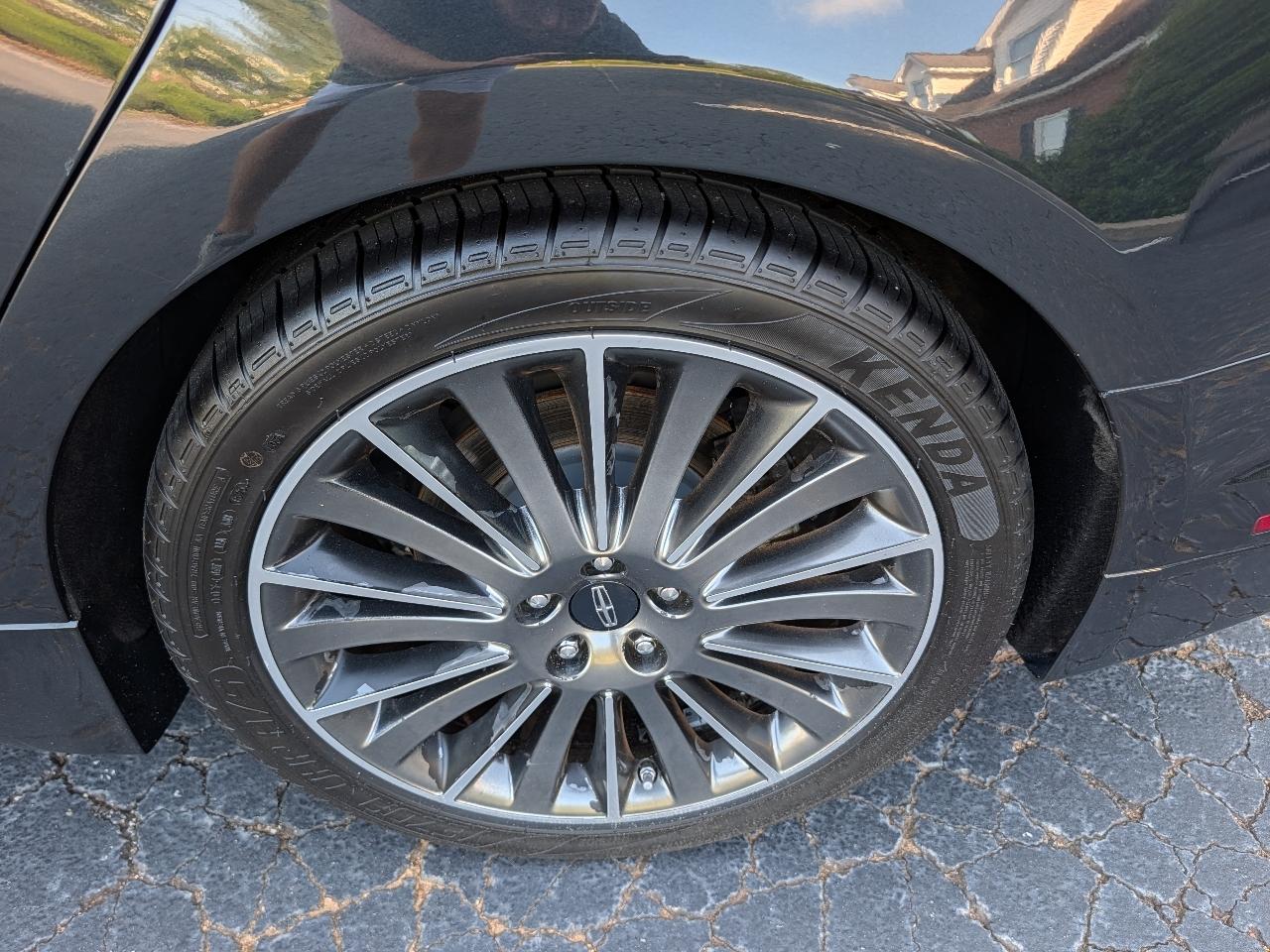 Lincoln MKZ 4dr Sdn FWD 2014