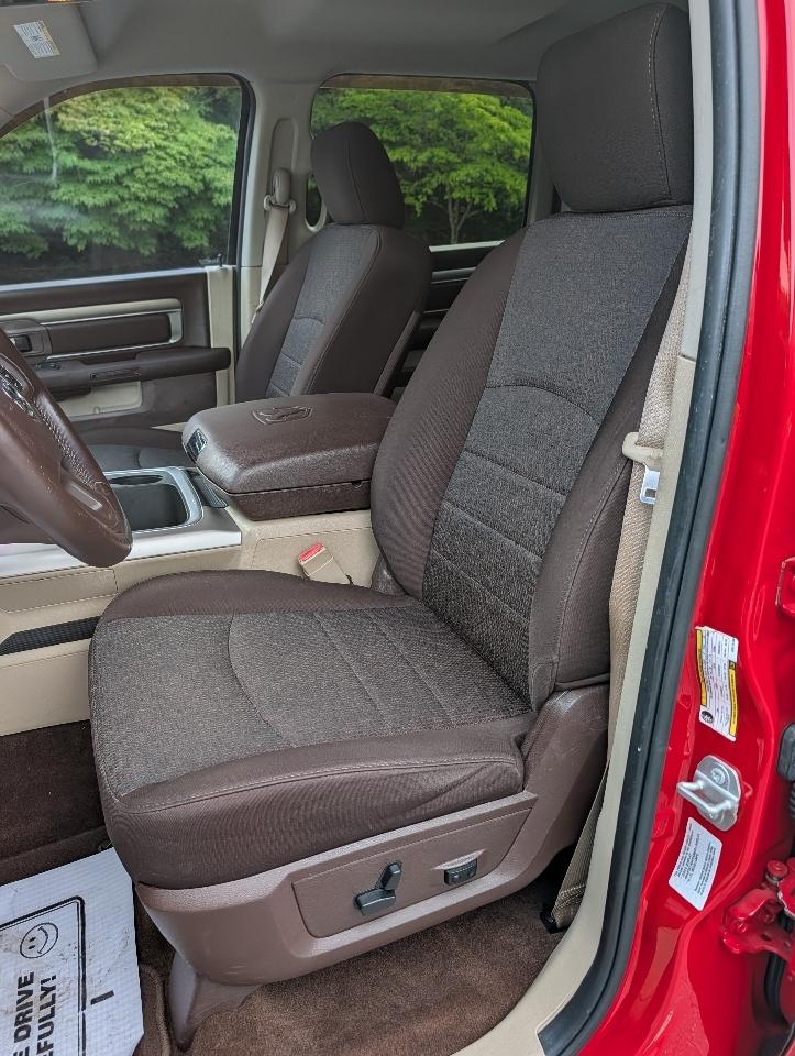 RAM 1500 4WD Crew Cab 140.5" Big Horn 2016