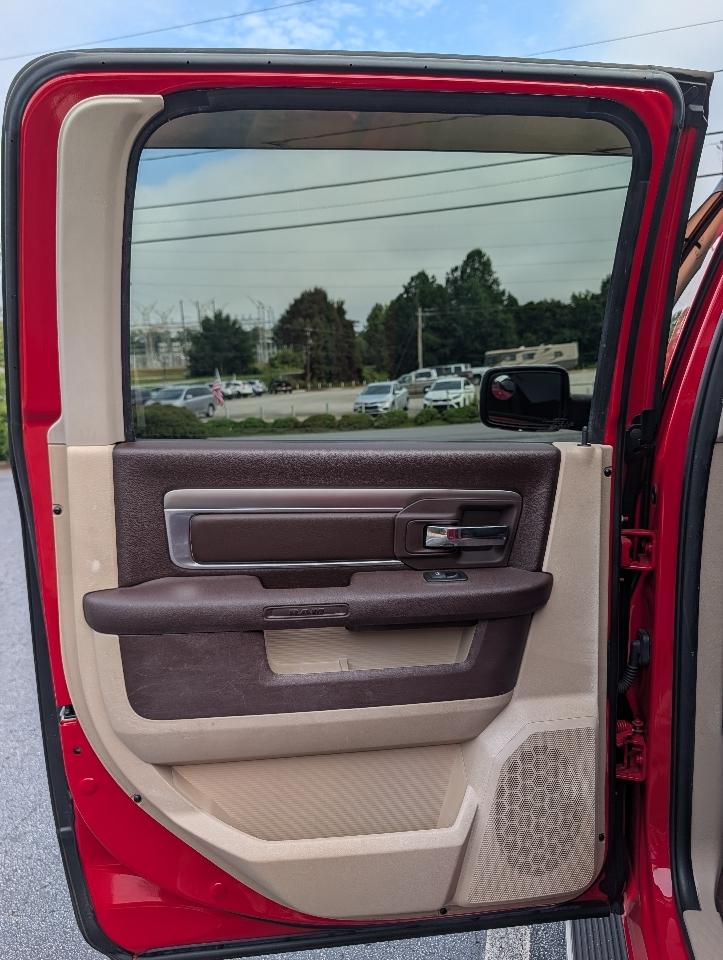 RAM 1500 4WD Crew Cab 140.5" Big Horn 2016