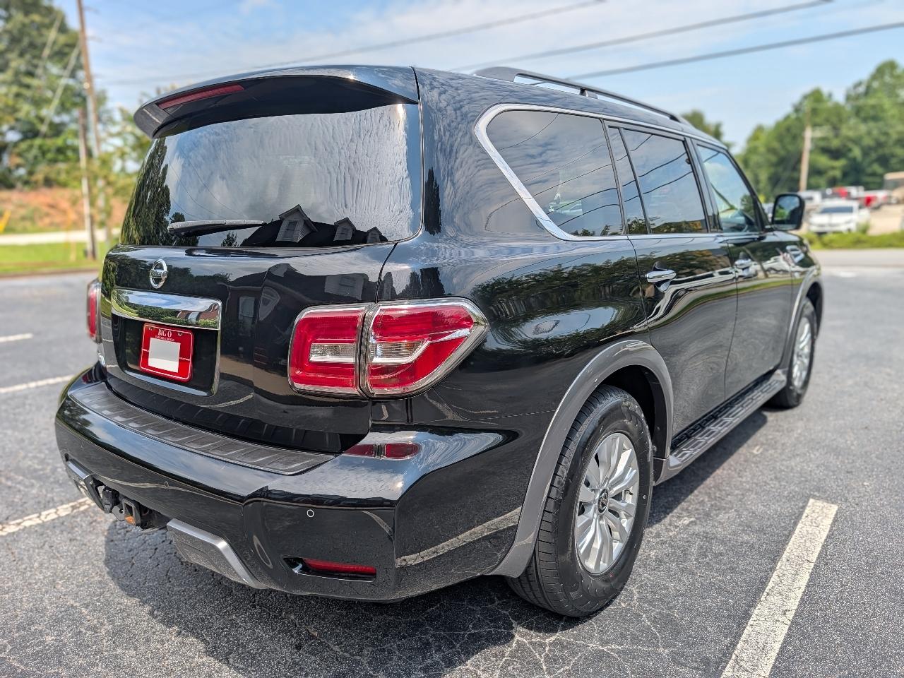 Nissan Armada 4x2 SV 2020