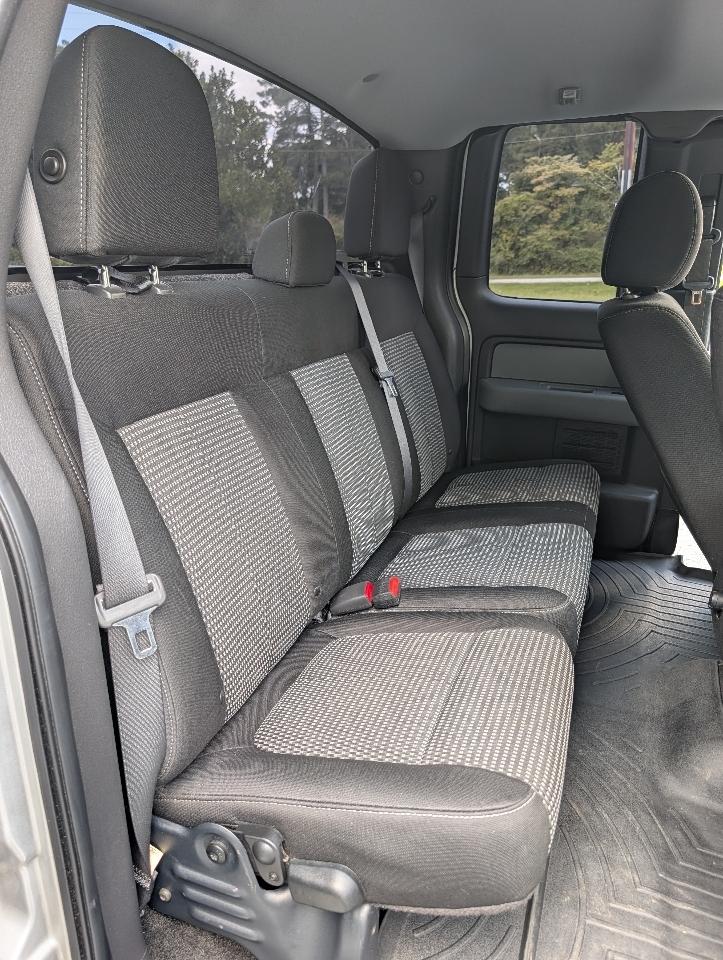 Ford F-150 2WD SuperCab 145" Lariat 2014