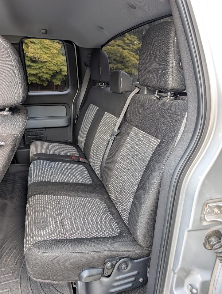 Ford F-150 2WD SuperCab 145" Lariat 2014
