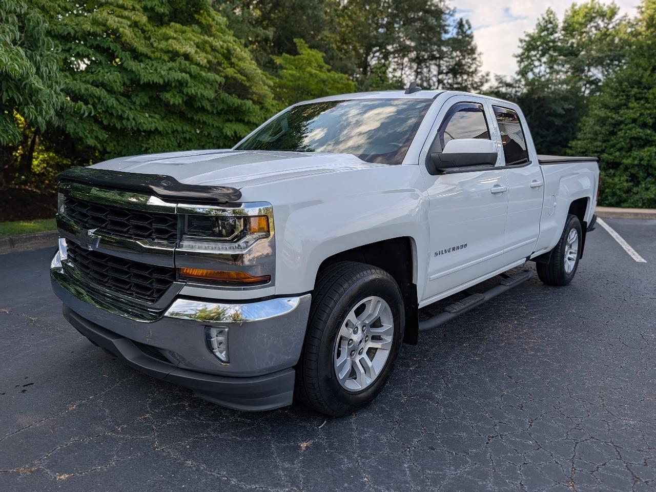 Chevrolet Silverado 1500 2WD Double Cab 143.5" LT w/1LT 2017