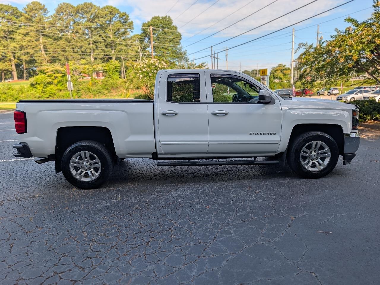 Chevrolet Silverado 1500 2WD Double Cab 143.5" LT w/1LT 2017
