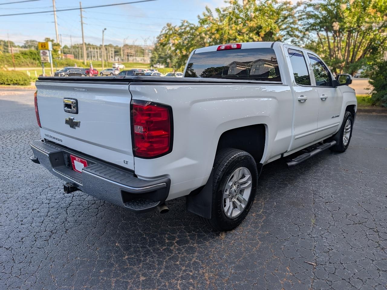 Chevrolet Silverado 1500 2WD Double Cab 143.5" LT w/1LT 2017