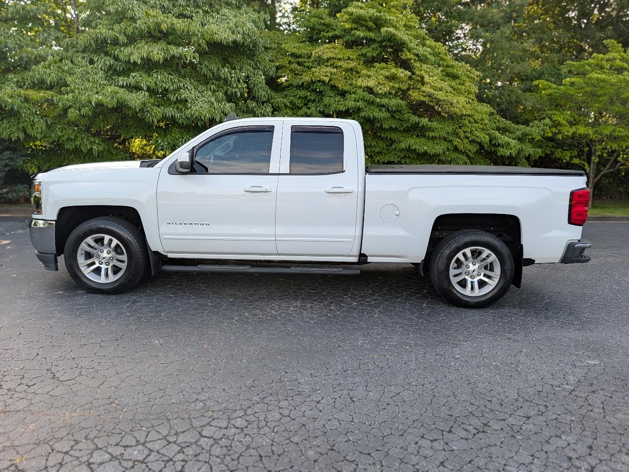 Chevrolet Silverado 1500 2WD Double Cab 143.5" LT w/1LT 2017
