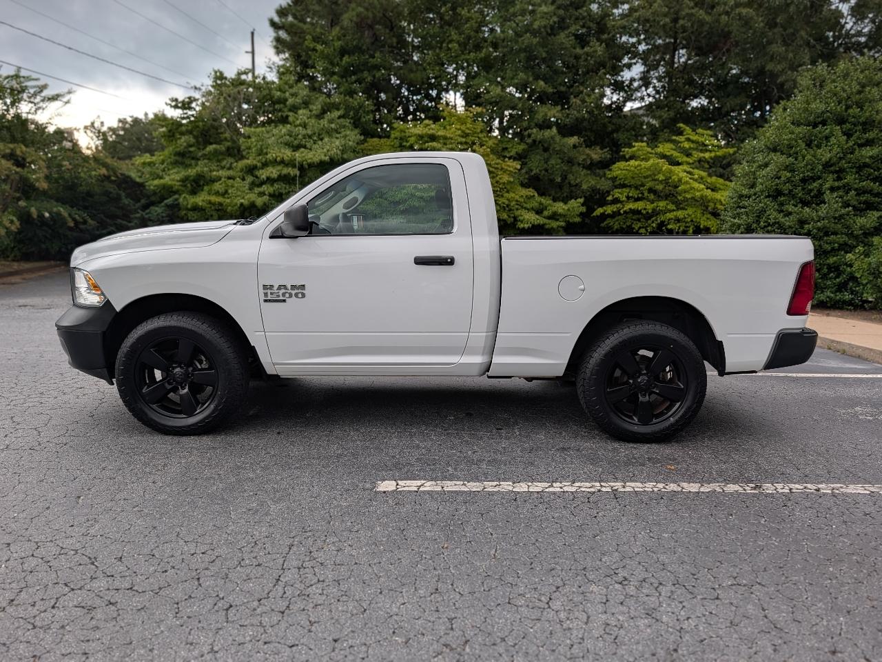 RAM 1500 Classic Tradesman 4x4 Reg Cab 6'4" Box 2020