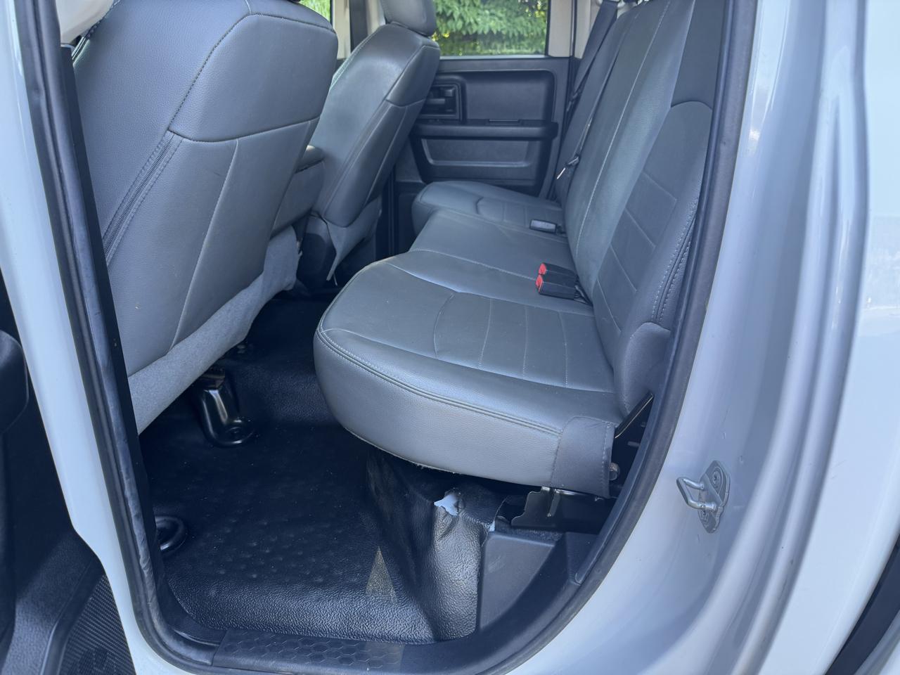 RAM 1500 2WD Quad Cab 140.5" Tradesman 2014