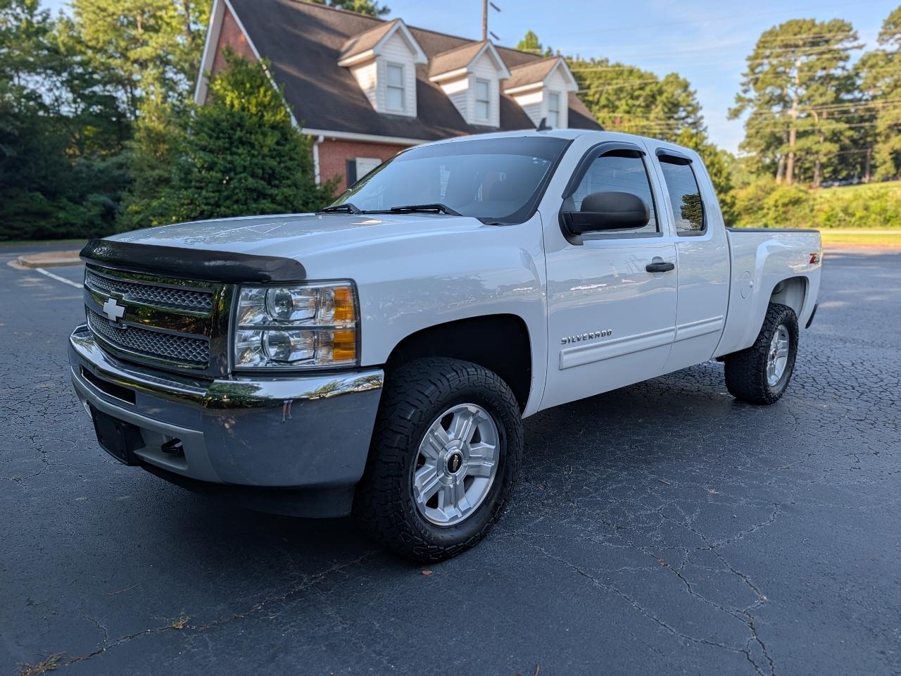 2012 Chevrolet Silverado 1500 4WD Ext Cab 143.5" LT