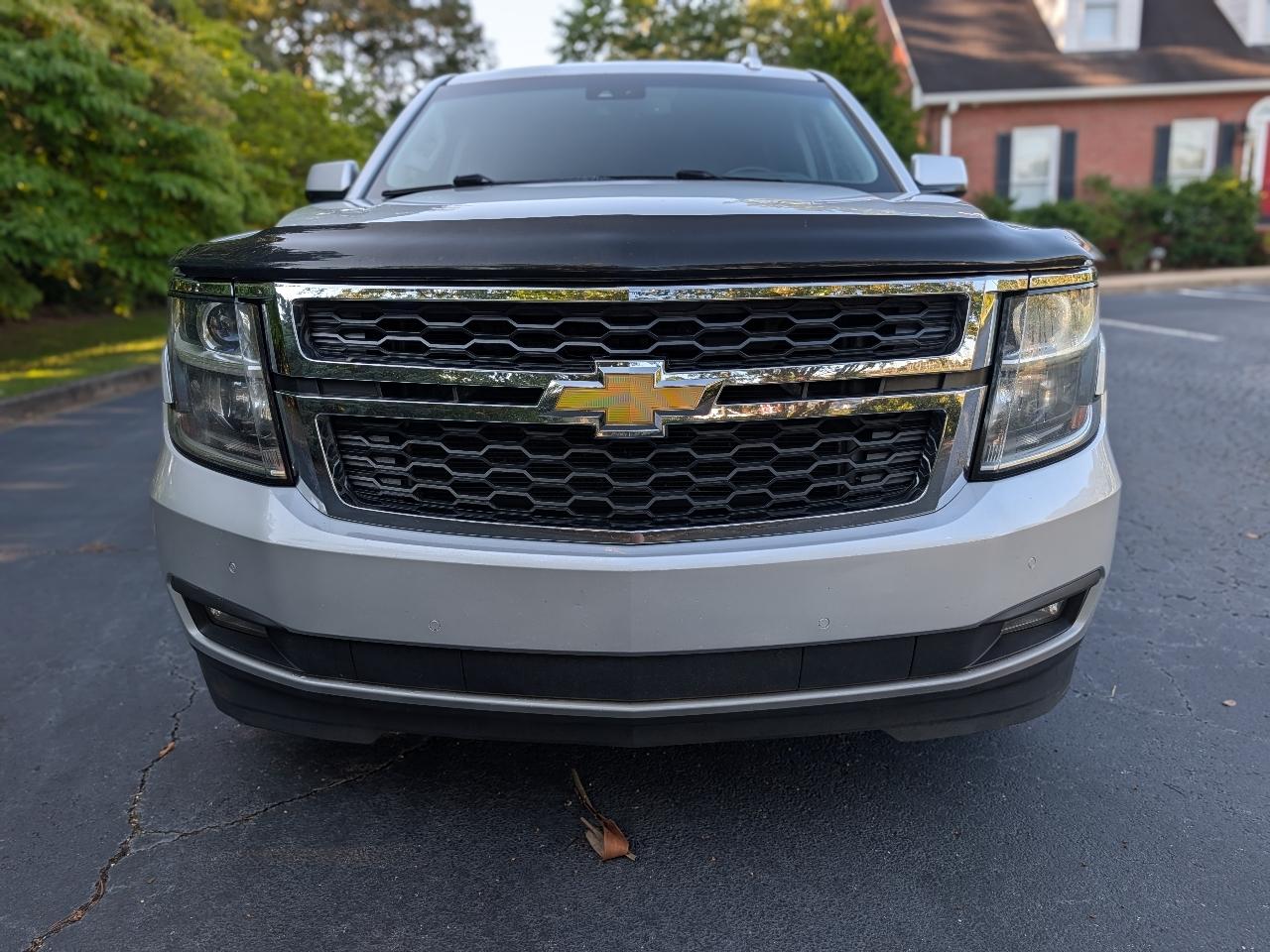 Chevrolet Suburban 2WD 4dr LT 2015