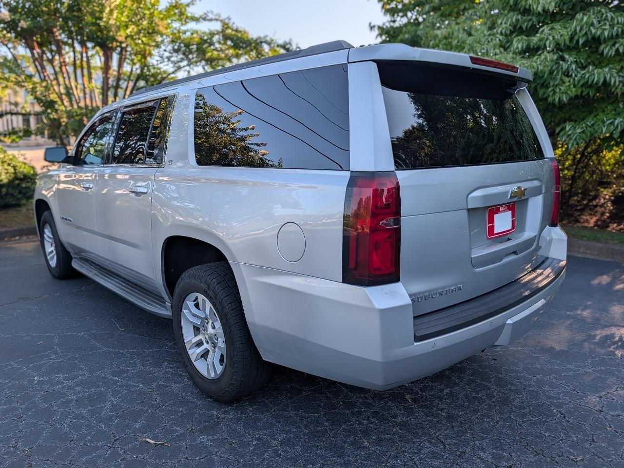 Chevrolet Suburban 2WD 4dr LT 2015