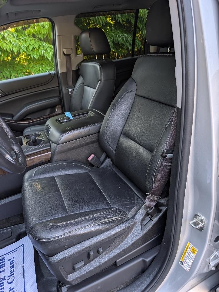Chevrolet Suburban 2WD 4dr LT 2015