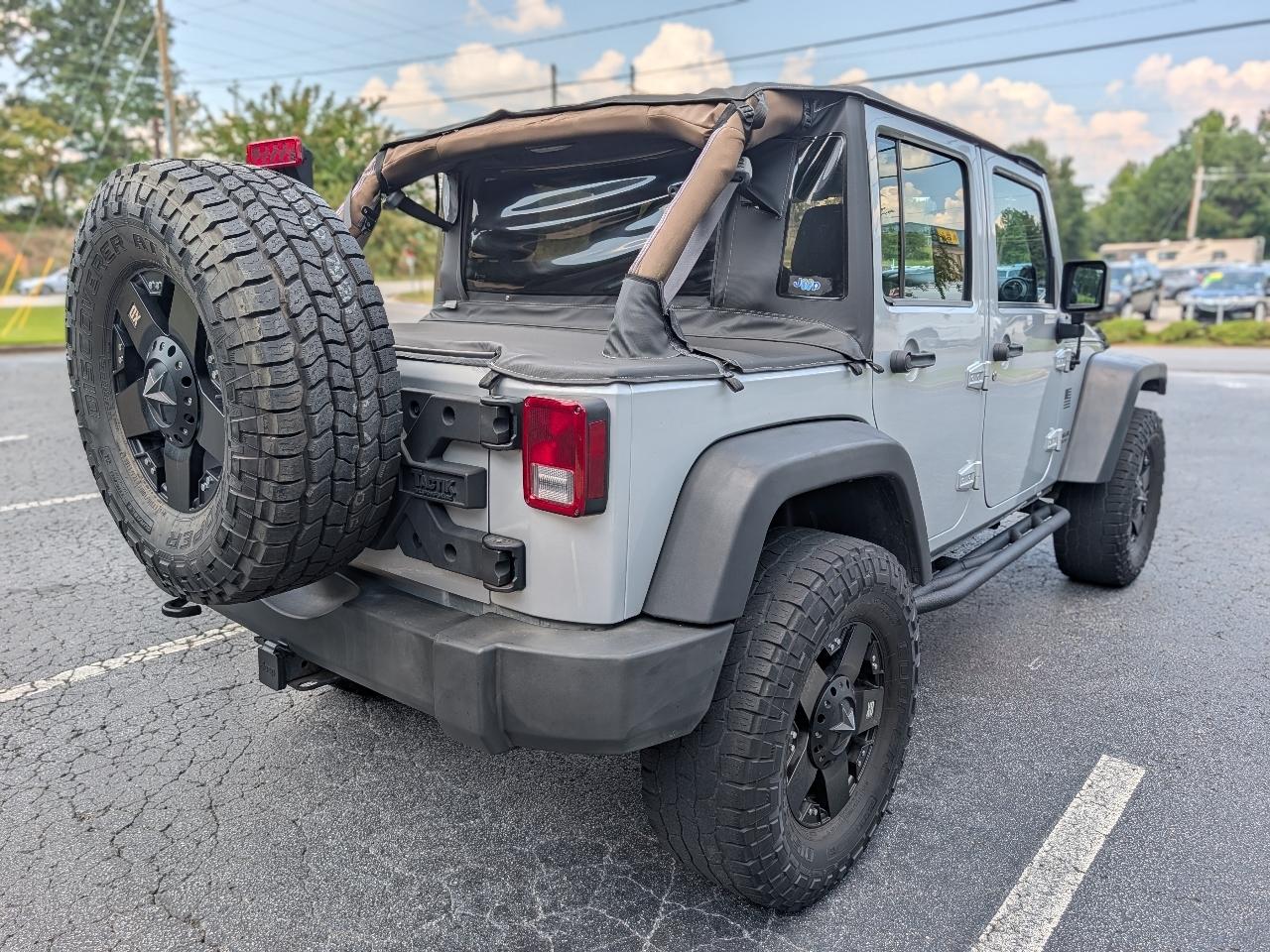 Jeep Wrangler Unlimited 4WD 4dr Sport 2012