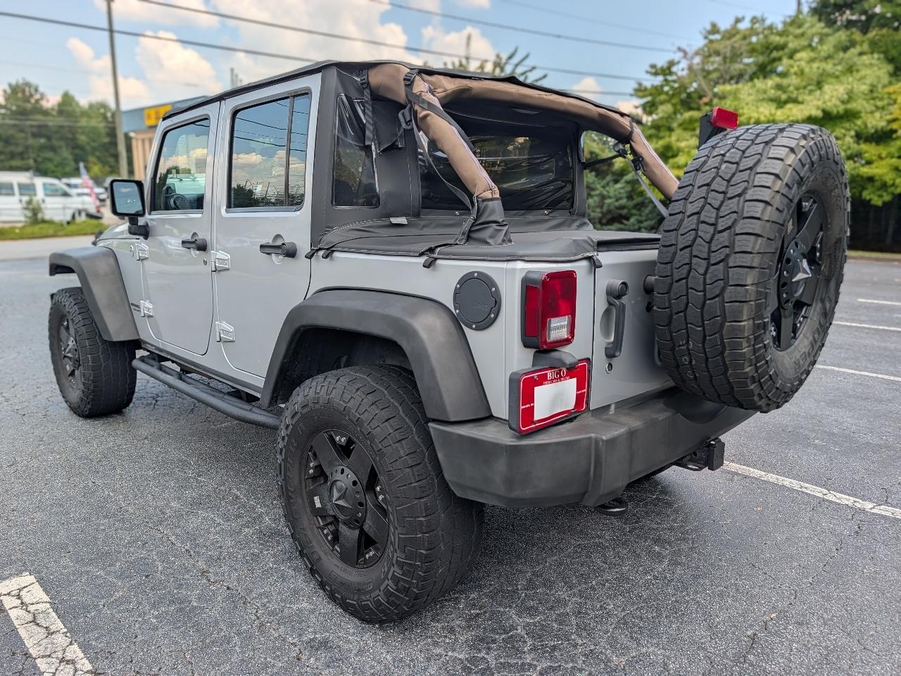 Jeep Wrangler Unlimited 4WD 4dr Sport 2012