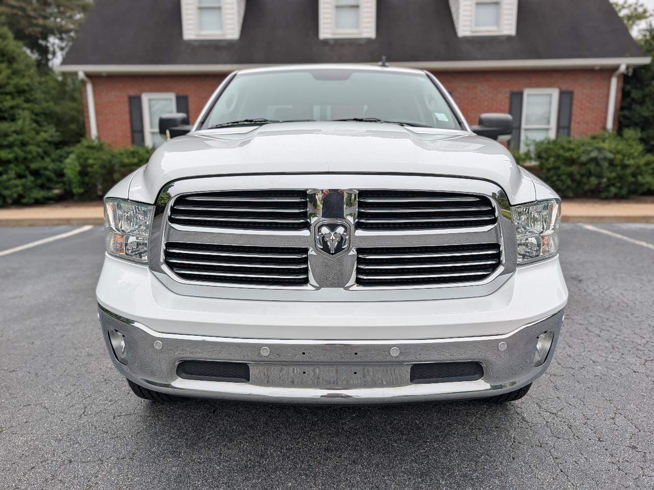 RAM 1500 Big Horn 4x4 Crew Cab 5'7" Box 2018