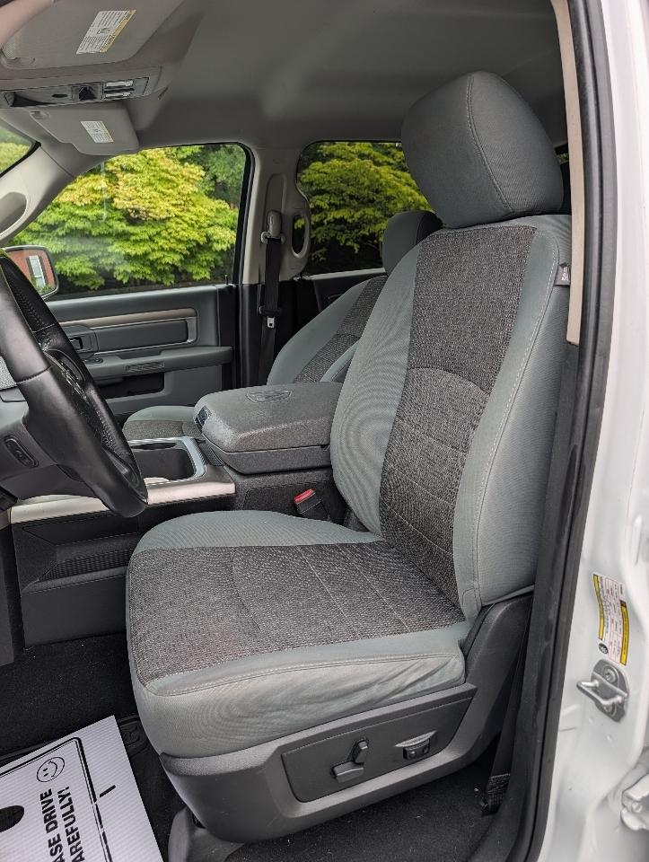 RAM 1500 Big Horn 4x4 Crew Cab 5'7" Box 2018