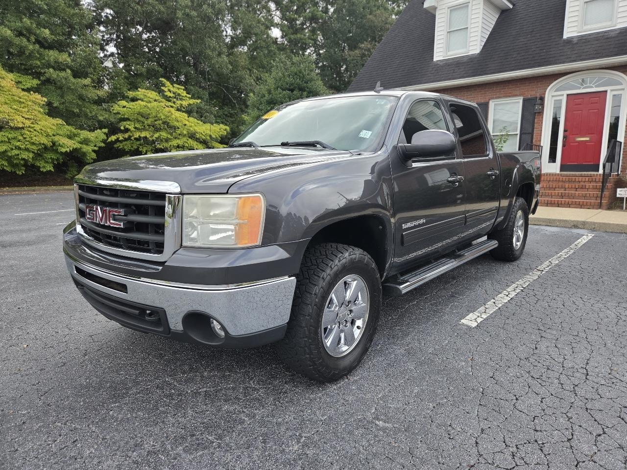2011 GMC Sierra 1500 4WD Crew Cab 143.5" SLT