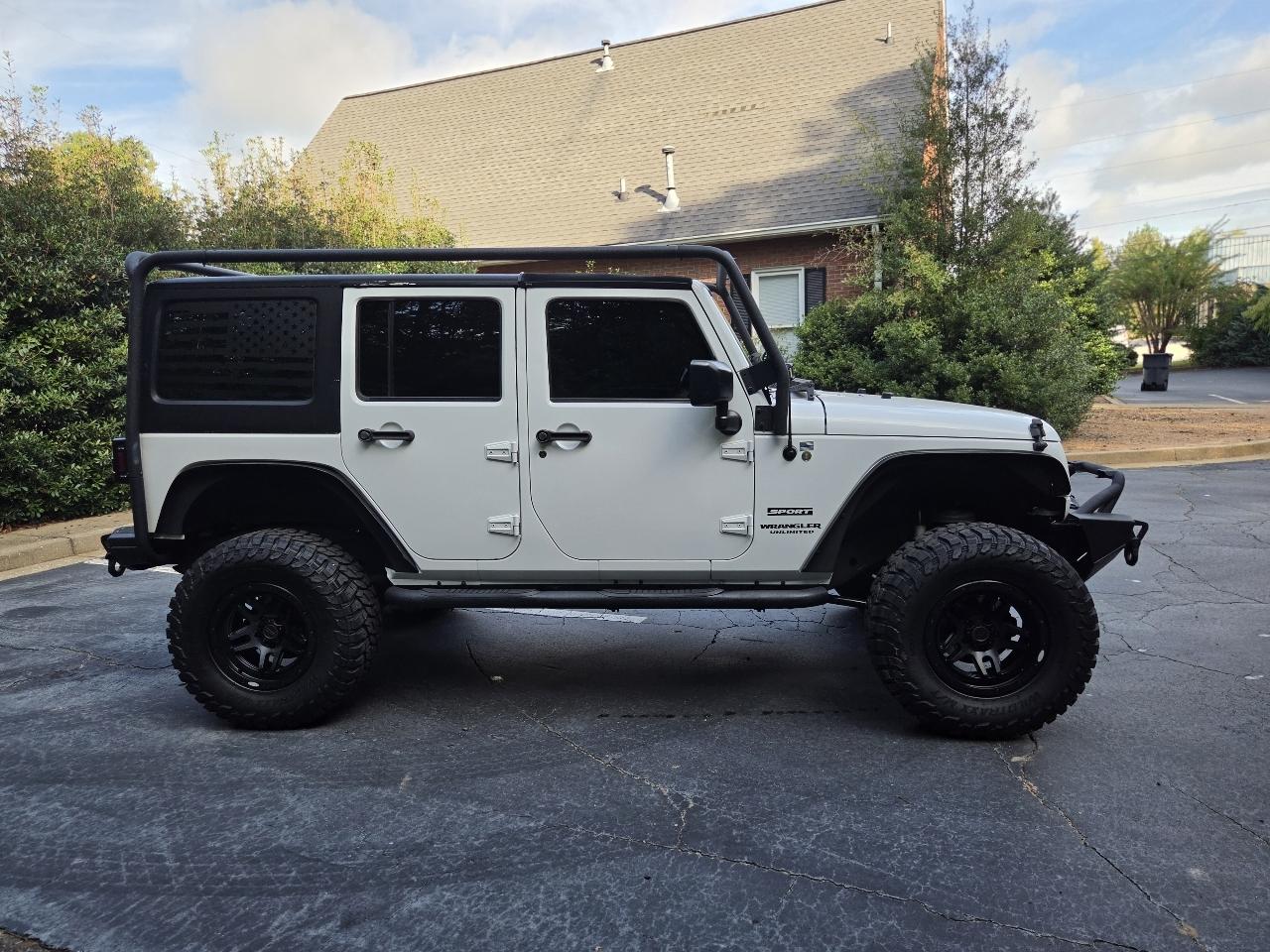 Jeep Wrangler Unlimited 4WD 4dr Sport 2016