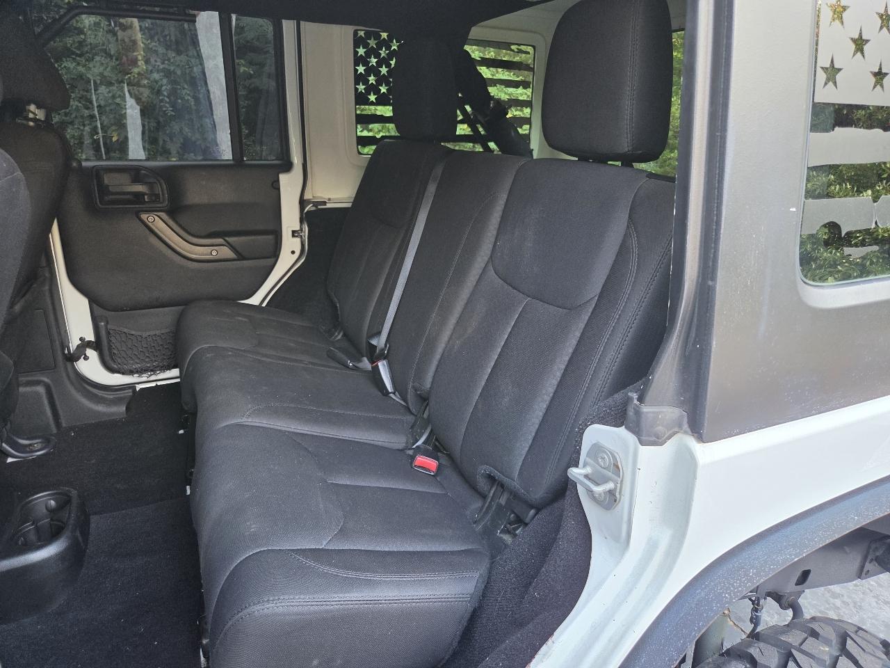 Jeep Wrangler Unlimited 4WD 4dr Sport 2016