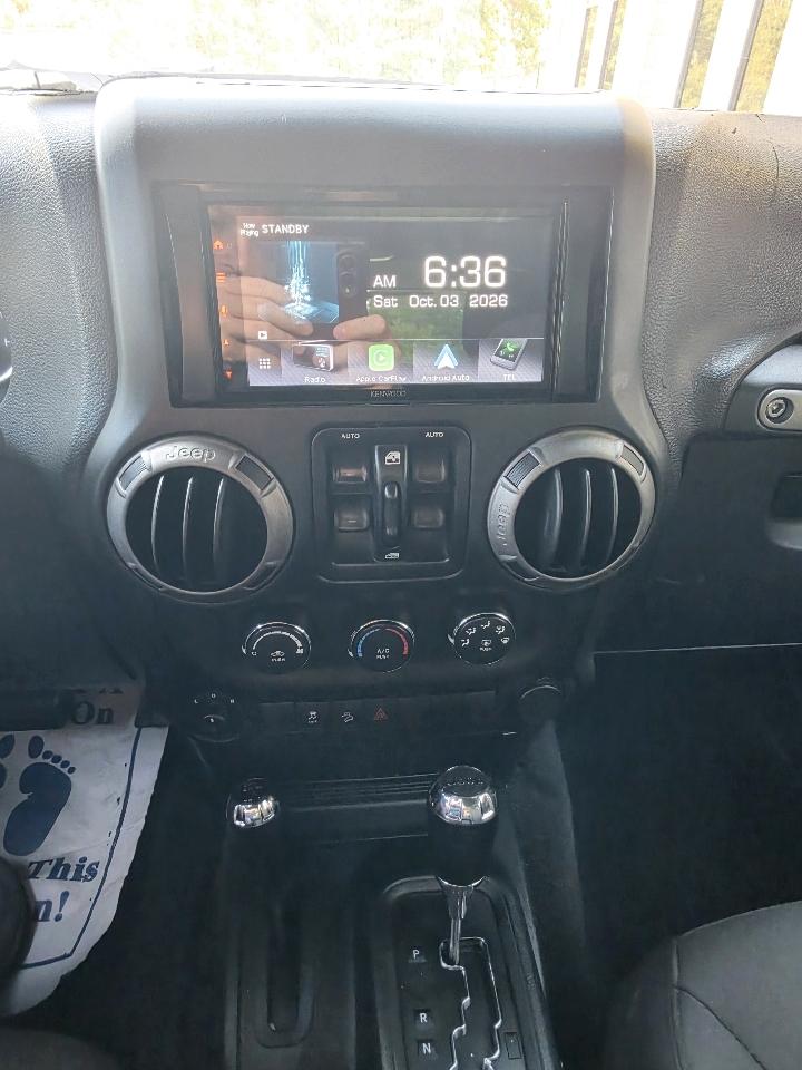 Jeep Wrangler Unlimited 4WD 4dr Sport 2016