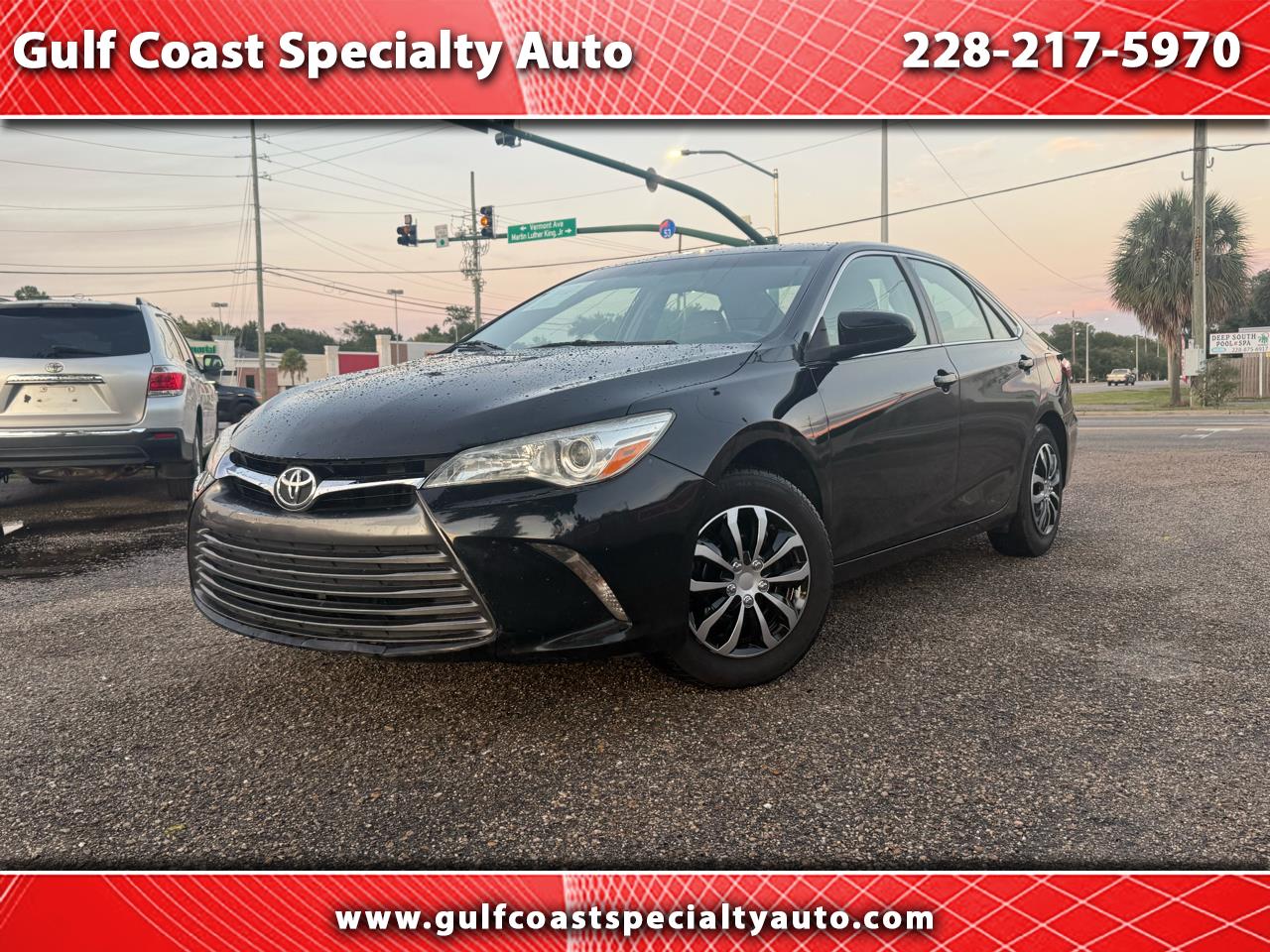 2017 Toyota Camry SE