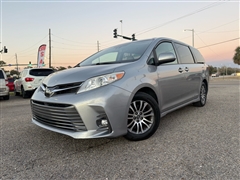 2018 Toyota Sienna 