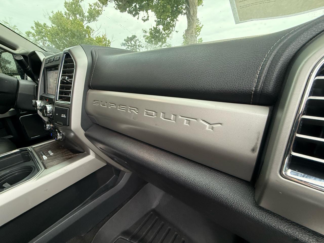 2017 Ford F-250 Super Duty Lariat - Photo 9